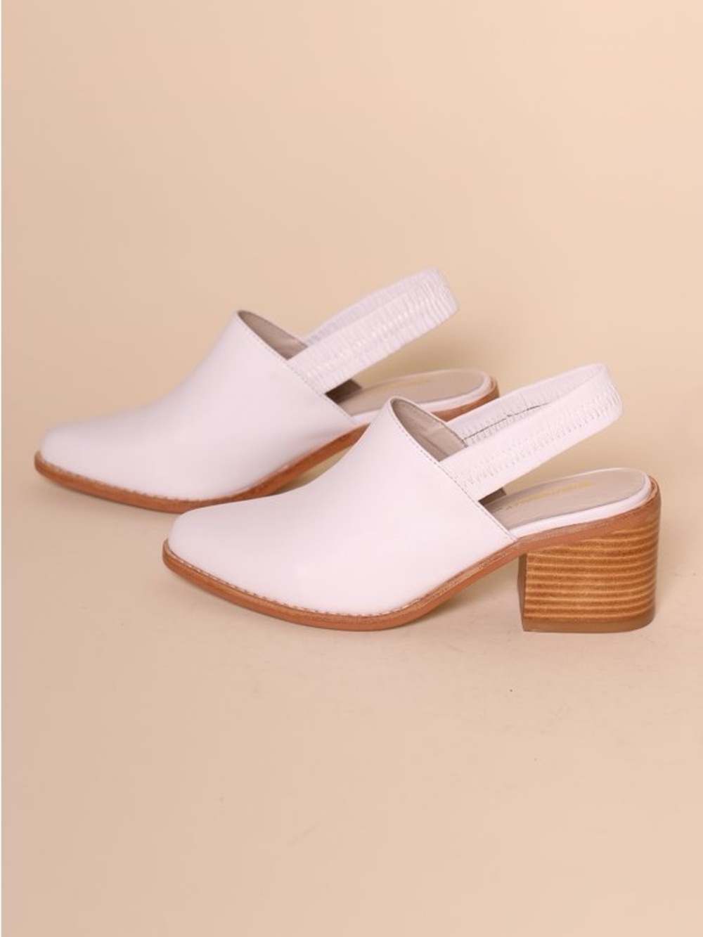 Intentionally Blank Erika 2 white mule